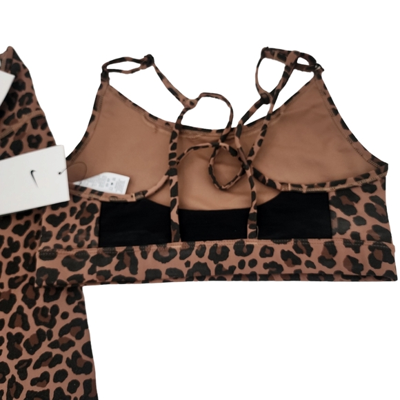 NIKE One Women's Mid-Rise Leopard Printed Leggings XS - Sports Bra -  S - Picture 8 of 10